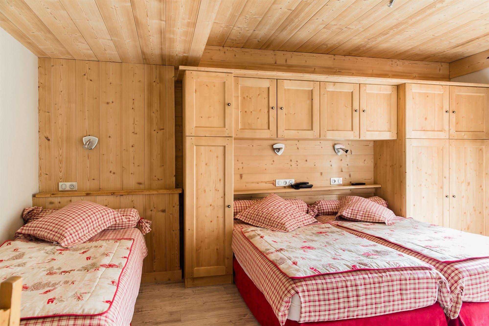 Hotel Alpen Roc Morzine Exterior foto
