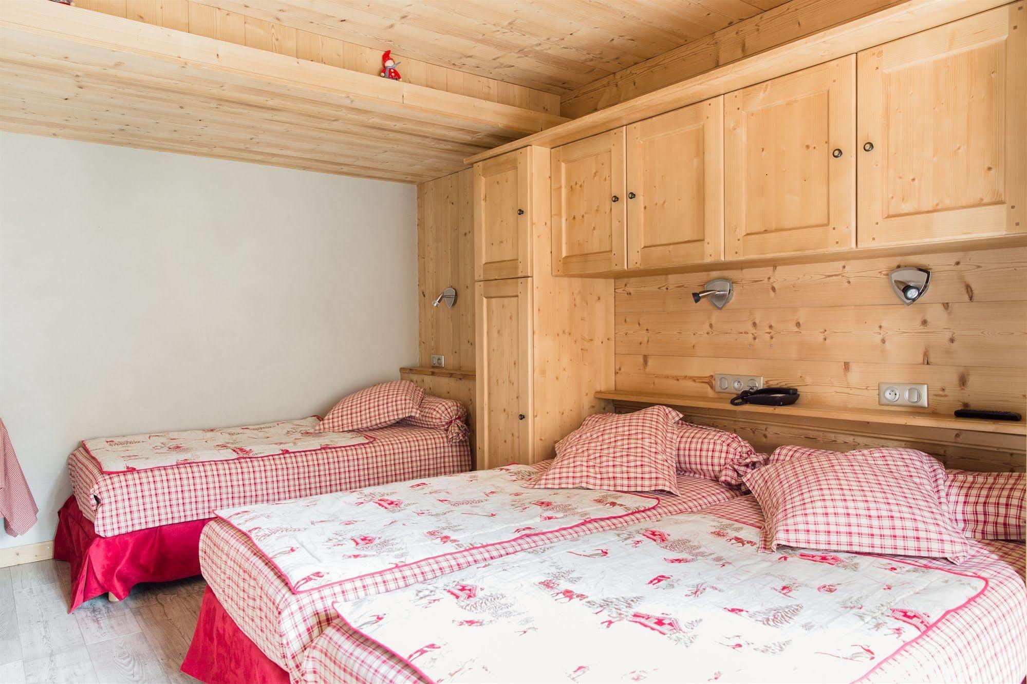 Hotel Alpen Roc Morzine Exterior foto
