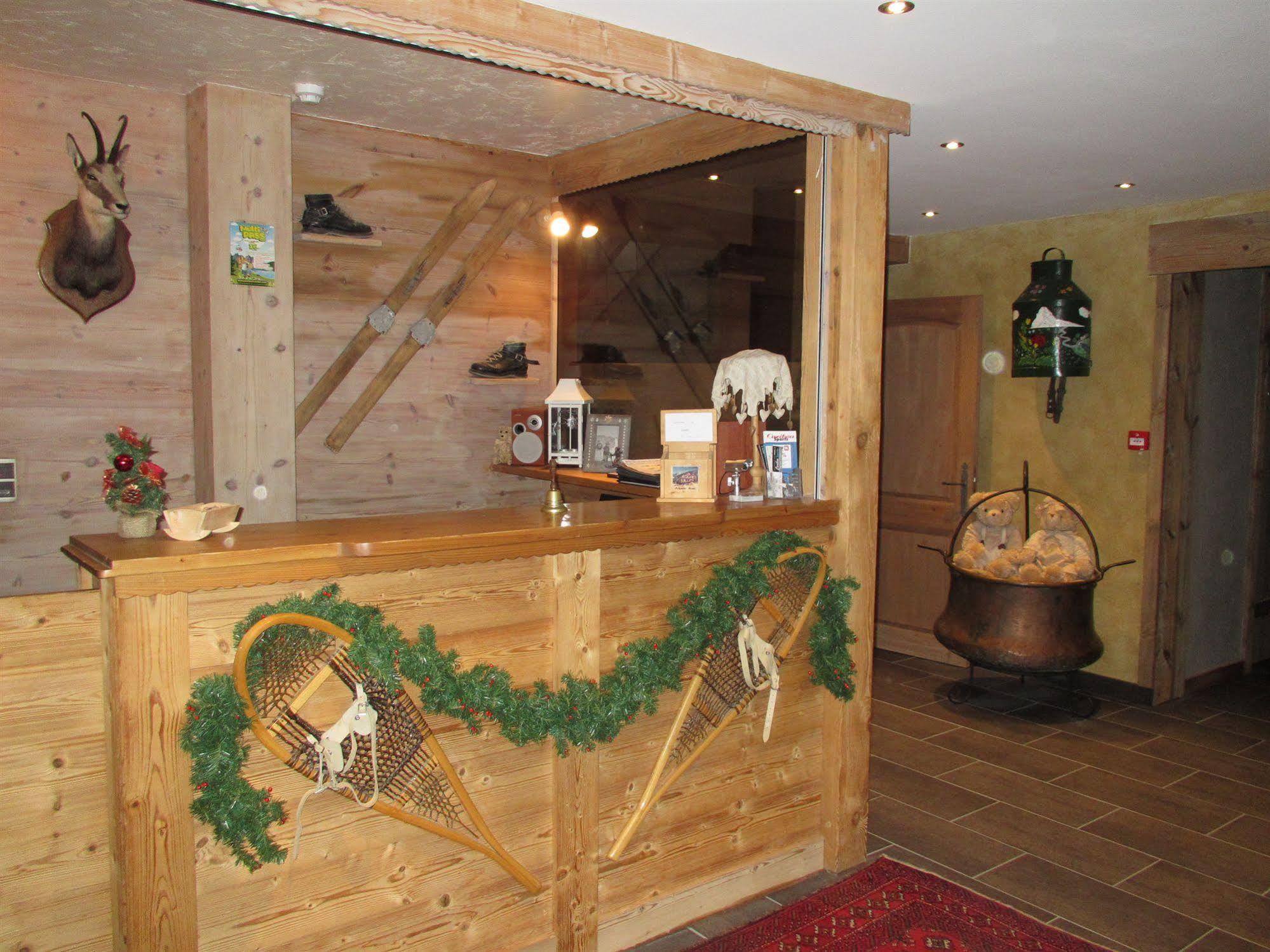 Hotel Alpen Roc Morzine Exterior foto