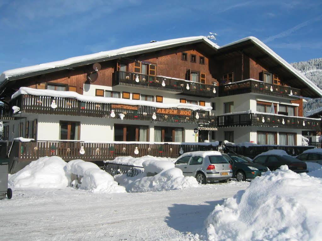 Hotel Alpen Roc Morzine Exterior foto